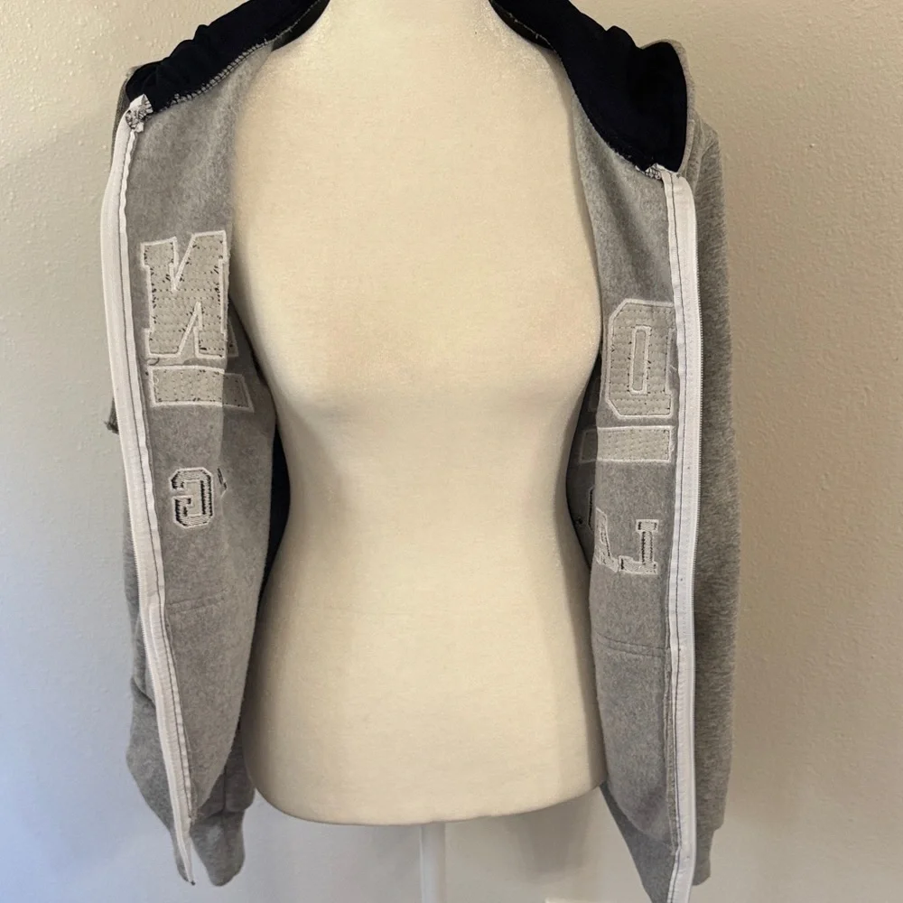 Gray London England Hoodie - Picture 8 of 8